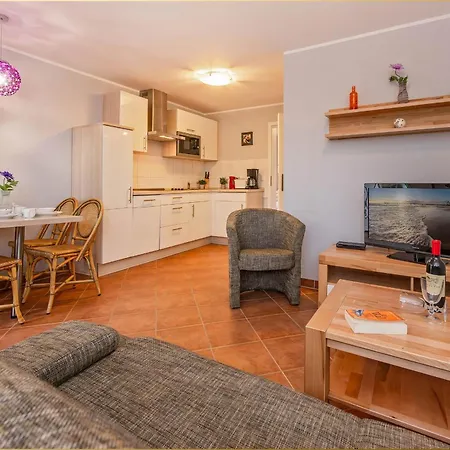 Tema 14 Appartement *